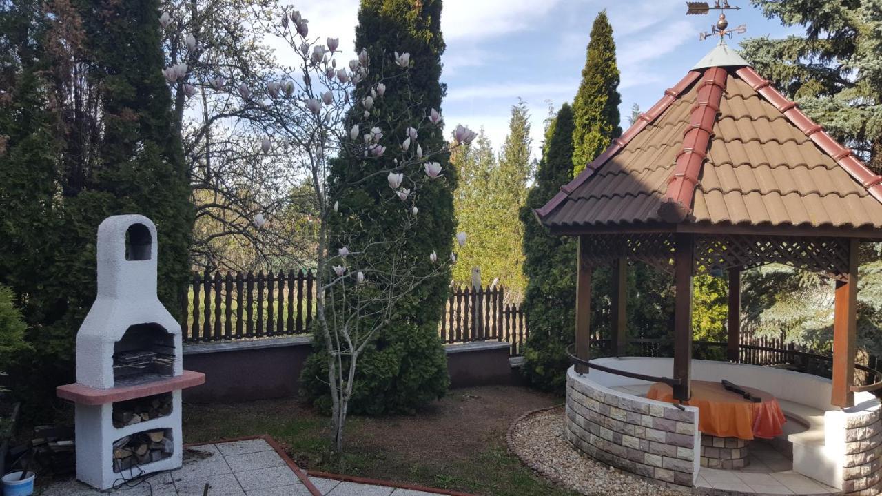 Eger Napsugar Apartamento Exterior foto
